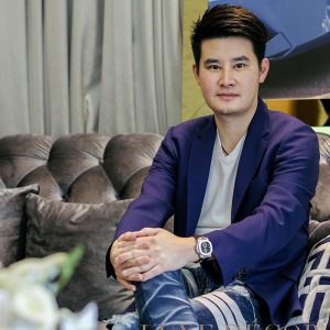 ผลงานผ้าม่าน คุณธเนศ ลีลาภรณ์