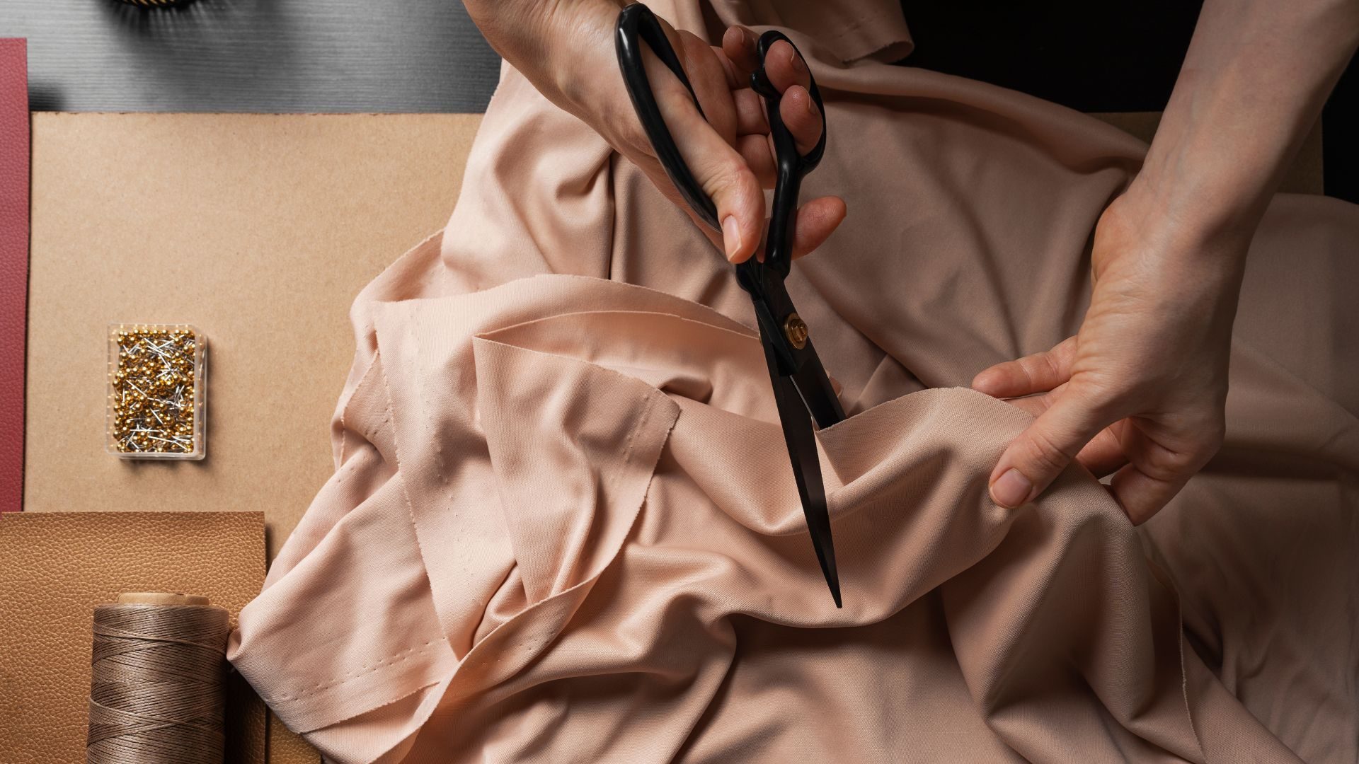 ผ้าม่านสั่งตัด ตอบโจทย์ทุกดีไซน์เพื่อบ้านที่คุณรัก